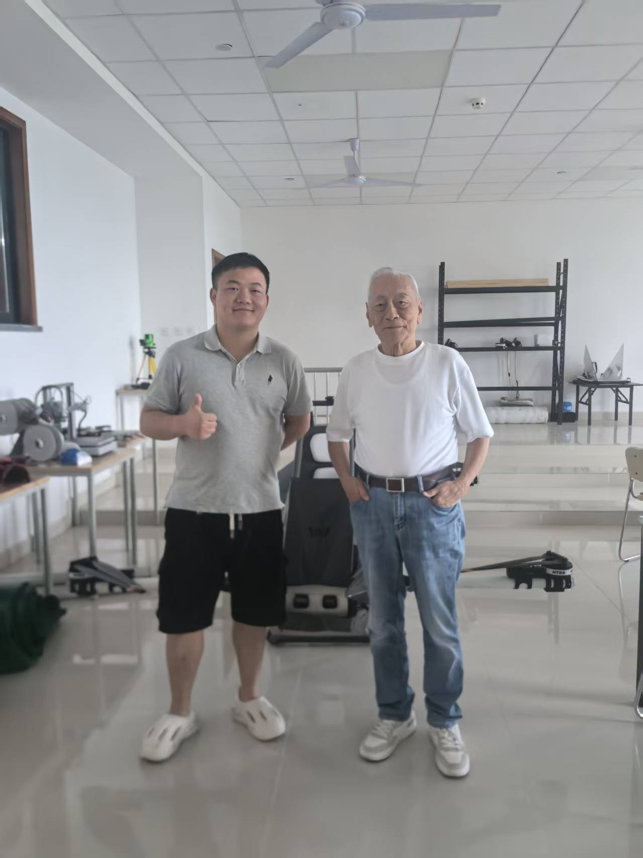 院士领航 智启新篇｜陈世卿院士莅临汇天仁升科技公司考察 赞誉技术创新布局